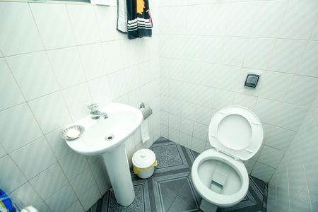 Casa à venda com 250m², 4 quartos e 3 vagasLavabo 1