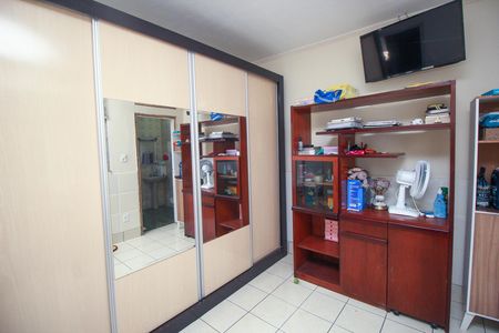 Casa à venda com 250m², 4 quartos e 3 vagasSuíte 2