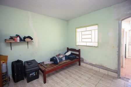 Casa à venda com 250m², 4 quartos e 3 vagasQuarto de Serviço