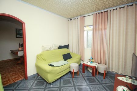 Sala de casa à venda com 4 quartos, 250m² em Vila Palmares, Santo André