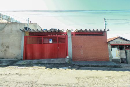 Casa à venda com 250m², 4 quartos e 3 vagasFachada