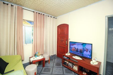 Casa à venda com 250m², 4 quartos e 3 vagasSala