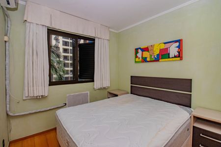 Quarto 2 de apartamento para alugar com 2 quartos, 63m² em Jardim Carvalho, Porto Alegre