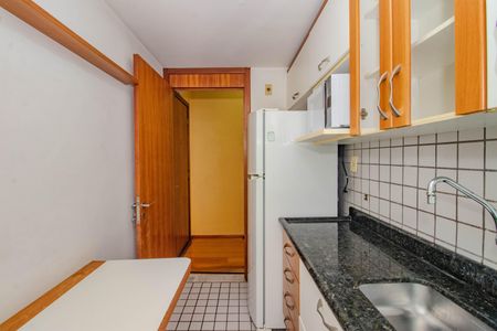 Apartamento para alugar com 63m², 2 quartos e 1 vagaCozinha e Área de Serviço
