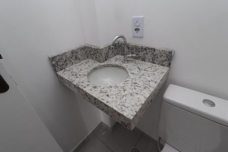 Apartamento à venda com 39m², 2 quartos e sem vagaBanheiro