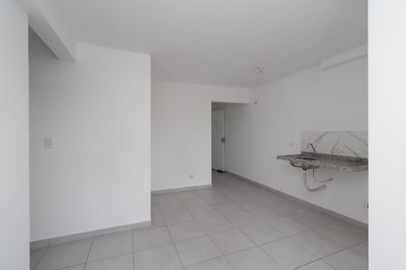 Sala/Cozinha de apartamento para alugar com 2 quartos, 39m² em Itaquera, São Paulo