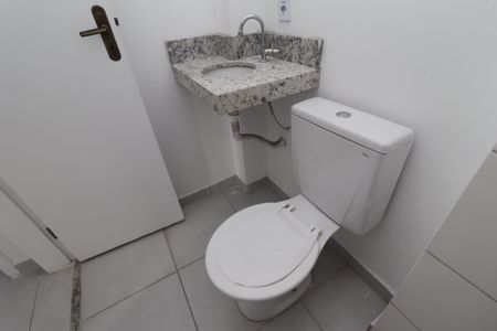 Apartamento à venda com 39m², 2 quartos e sem vagaBanheiro