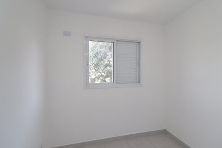 Quarto 1 de apartamento para alugar com 2 quartos, 39m² em Itaquera, São Paulo