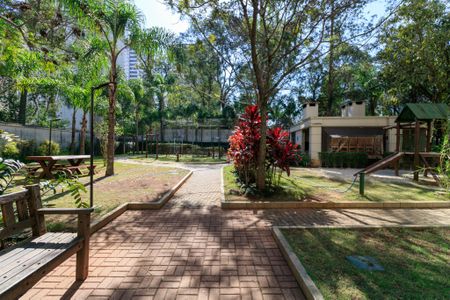 Apartamento para alugar com 67m², 3 quartos e 1 vaga