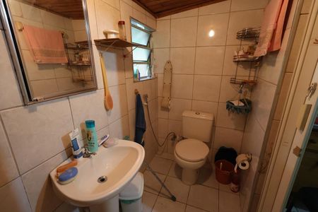 Banheiro de casa para alugar com 2 quartos, 40m² em Jardim Oriental, São Paulo