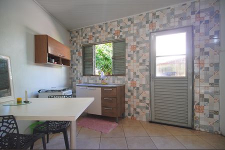 Sala/Quarto de kitnet/studio para alugar com 1 quarto, 24m² em Centro, São Leopoldo
