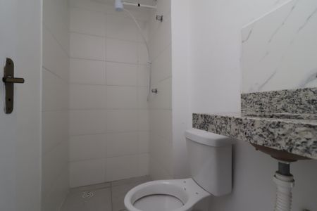 Apartamento para alugar com 45m², 2 quartos e sem vagaBanheiro