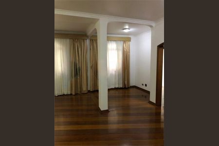 Casa à venda com 360m², 4 quartos e 3 vagas