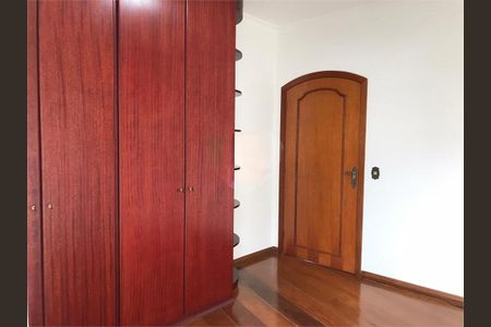 Casa à venda com 360m², 4 quartos e 3 vagas