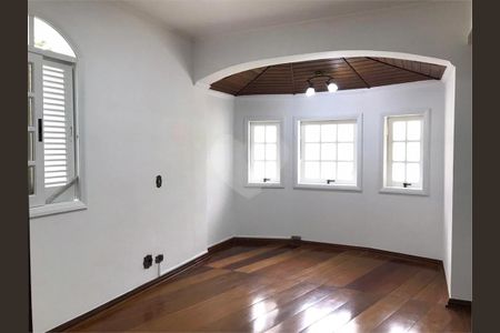 Casa à venda com 4 quartos, 360m² em Jardim Santo Amaro, São Paulo