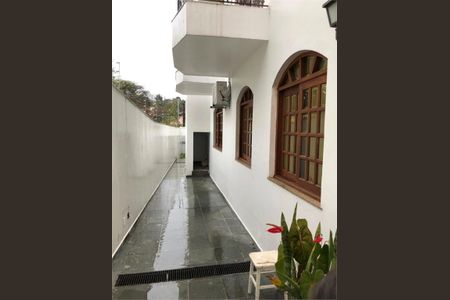 Casa à venda com 360m², 4 quartos e 3 vagas