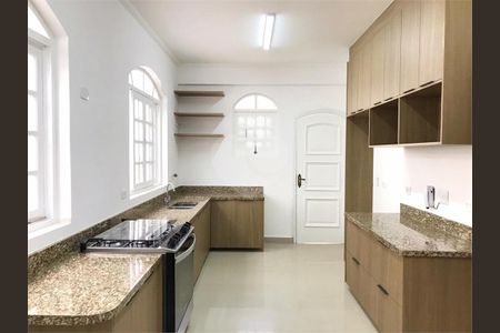 Casa à venda com 360m², 4 quartos e 3 vagas