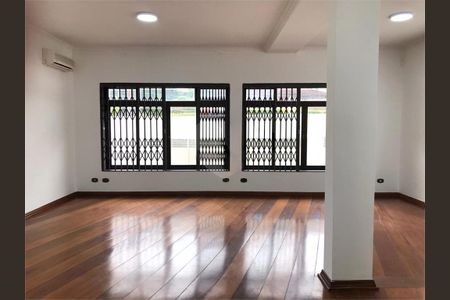 Casa à venda com 4 quartos, 360m² em Jardim Santo Amaro, São Paulo