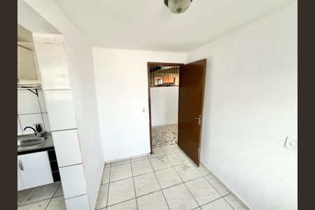 Sala de casa de condomínio para alugar com 1 quarto, 40m² em Vila Espanhola, São Paulo