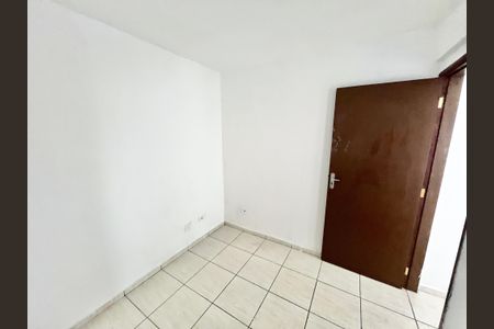 Quarto de casa de condomínio para alugar com 1 quarto, 40m² em Vila Espanhola, São Paulo