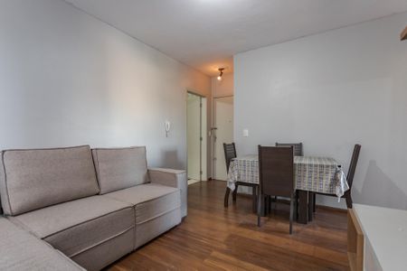Sala de apartamento para alugar com 2 quartos, 58m² em Vila Jardim, Porto Alegre