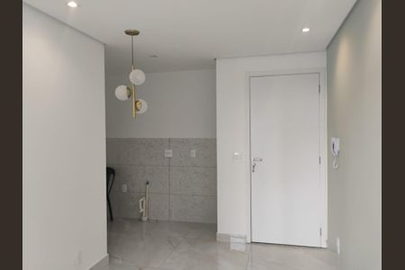 Sala de apartamento para alugar com 2 quartos, 34m² em Vila Guilhermina, São Paulo