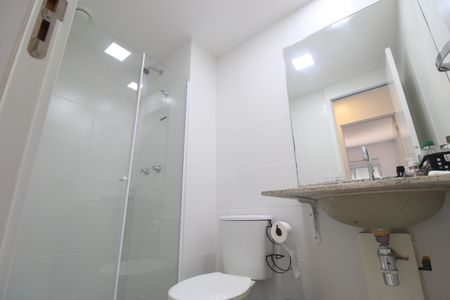Apartamento para alugar com 65m², 2 quartos e sem vagaBanheiro social