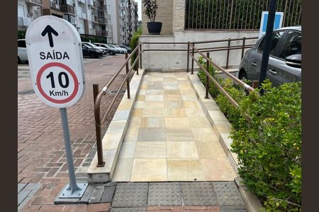 Apartamento para alugar com 65m², 2 quartos e sem vaga Apartamento para alugar com 65m², 2 quartos e sem vagaÁrea comum
