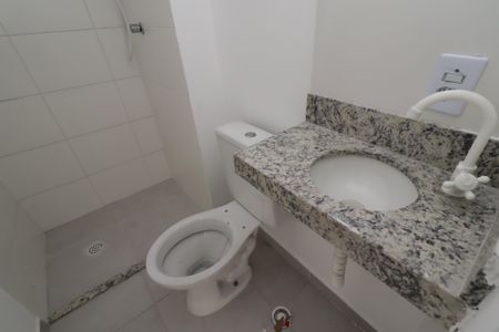 Apartamento para alugar com 47m², 2 quartos e sem vagaBanheiro