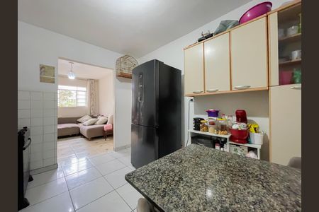 Casa à venda com 148m², 2 quartos e 2 vagas Casa à venda com 148m², 2 quartos e 2 vagasCozinha