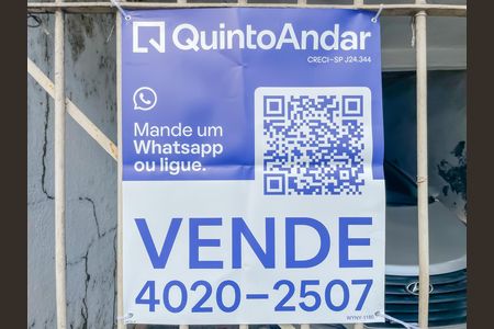 Casa à venda com 148m², 2 quartos e 2 vagas Casa à venda com 148m², 2 quartos e 2 vagasPlaca