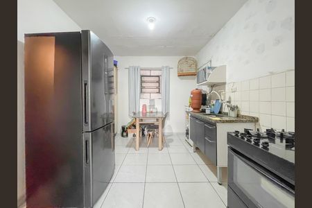 Casa à venda com 148m², 2 quartos e 2 vagas Casa à venda com 148m², 2 quartos e 2 vagasCozinha