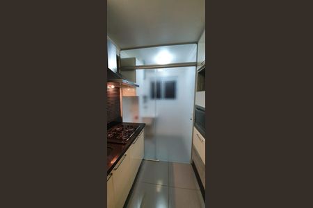 Apartamento à venda com 52m², 2 quartos e 1 vaga Apartamento à venda com 52m², 2 quartos e 1 vagaCozinha