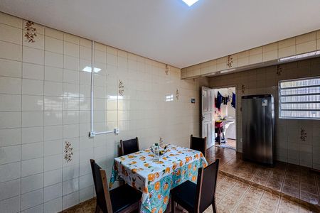 Cozinha de casa à venda com 2 quartos, 200m² em Vila Diva (zona Leste), São Paulo