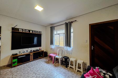 Sala de casa à venda com 3 quartos, 125m² em Vila Diva (zona Leste), São Paulo