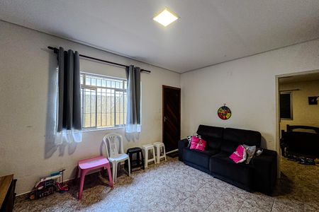 Sala de casa à venda com 3 quartos, 125m² em Vila Diva (zona Leste), São Paulo