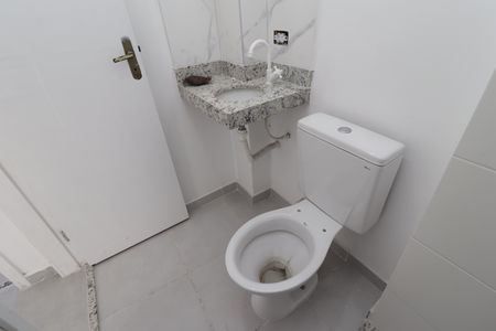 Apartamento para alugar com 39m², 2 quartos e sem vagaBanheiro
