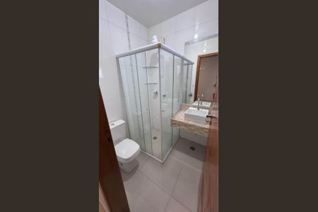 Casa para alugar com 100m², 2 quartos e 2 vagasBanheiro