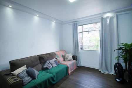 Sala de apartamento à venda com 3 quartos, 109m² em Olaria, Rio de Janeiro