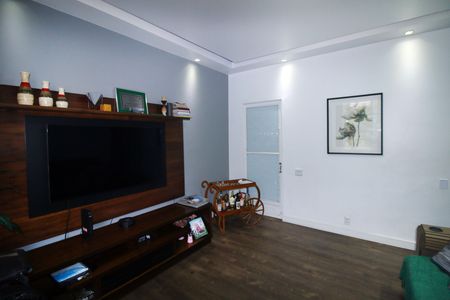 Sala de apartamento à venda com 3 quartos, 109m² em Olaria, Rio de Janeiro