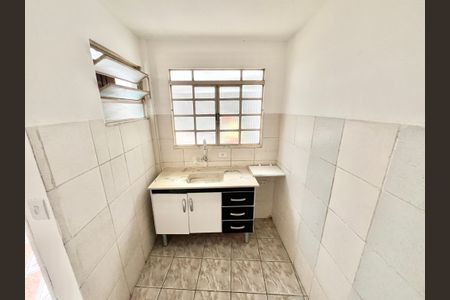 Casa de condomínio para alugar com 40m², 1 quarto e 1 vagaSala/Cozinha