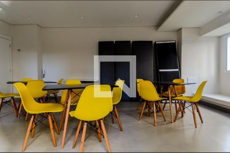 Apartamento à venda com 36m², 2 quartos e sem vaga Apartamento à venda com 36m², 2 quartos e sem vagaÁrea comum - Salão de festas