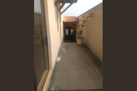 Casa à venda com 258m², 3 quartos e 4 vagas