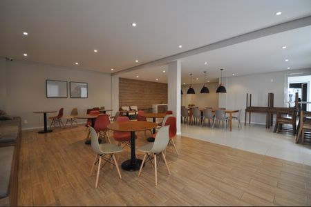 Apartamento à venda com 34m², 1 quarto e sem vagaÁrea comum - Salão de festas