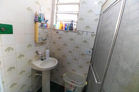 Apartamento à venda com 52m², 2 quartos e 1 vaga Apartamento à venda com 52m², 2 quartos e 1 vagaBanheiro