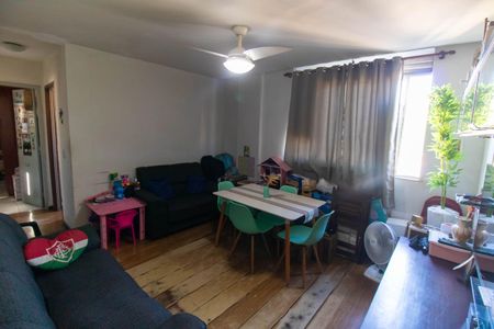 Sala de apartamento à venda com 2 quartos, 52m² em Santa Rosa, Niterói