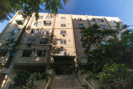 Apartamento à venda com 52m², 2 quartos e 1 vaga Apartamento à venda com 52m², 2 quartos e 1 vagaFachada