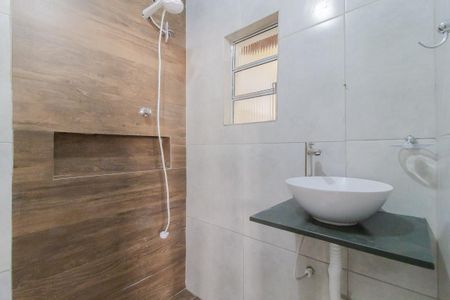 Banheiro de casa para alugar com 1 quarto, 80m² em Vila João Ramalho, Mauá