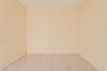 Casa para alugar com 80m², 1 quarto e 3 vagasSala