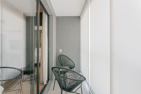 Varanda de kitnet/studio à venda com 1 quarto, 27m² em Pinheiros, São Paulo